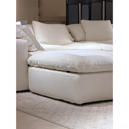 Cloud Sofa Lounge - scene