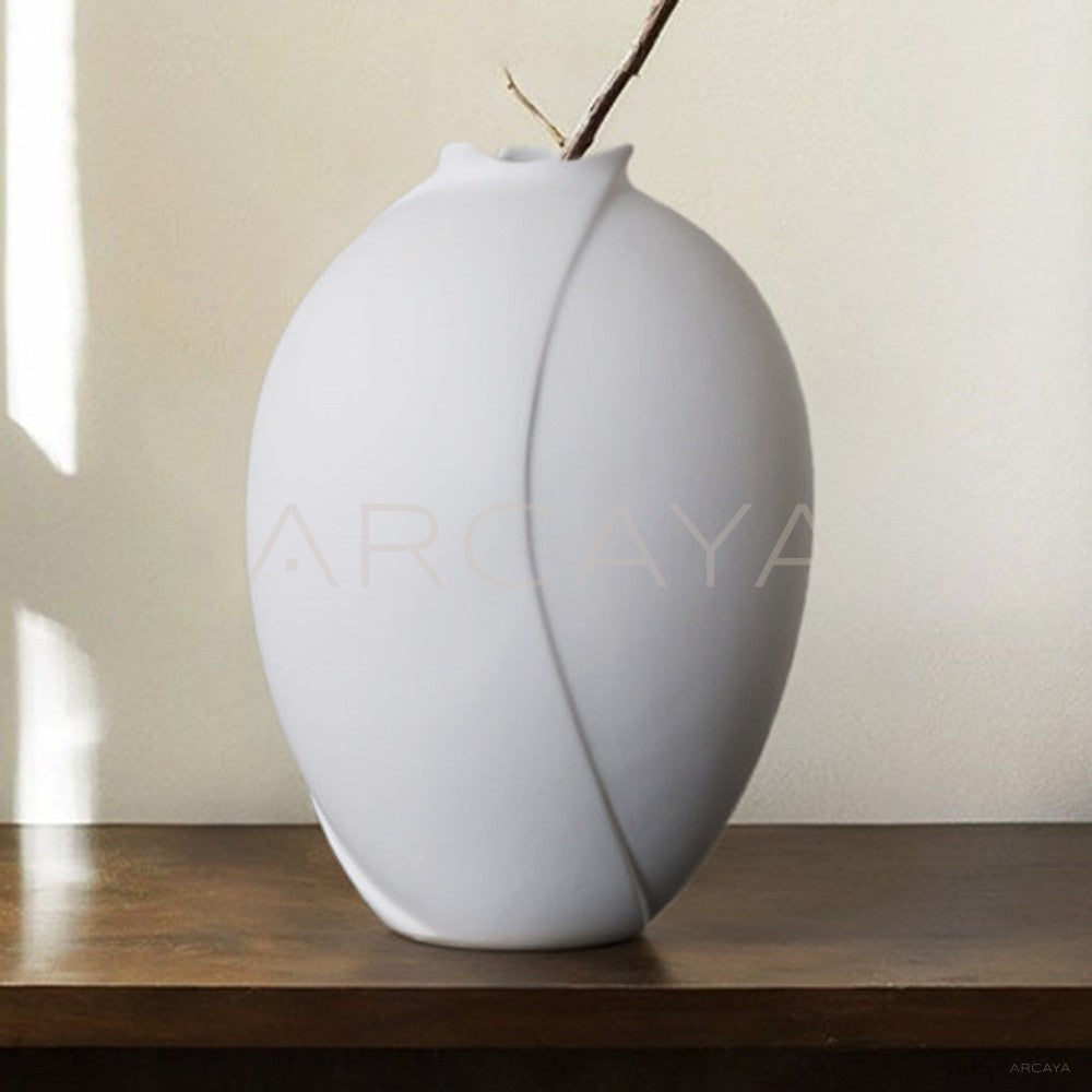 Song Aesthetic White Ceramic Vase - main