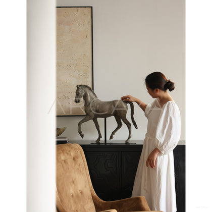 Horse Sculpture Statement - scene
