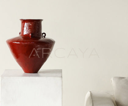 Dadan Chiyun Hand Thrown Double Ear Vase - scene