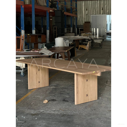 Josei White Oak Solid Wood Table - scene