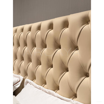 Bella Italian Leather Bed - scene