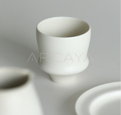 Rongbai Collab White Porcelain Cup Saucer Gift Set - scene