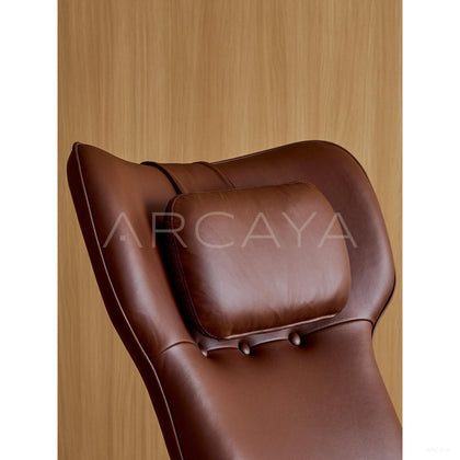 Qiyan Eaves Oriental Lounge Chair - scene