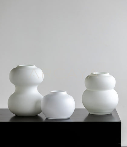 Mist White Frosted Gourd Glass Vase - scene