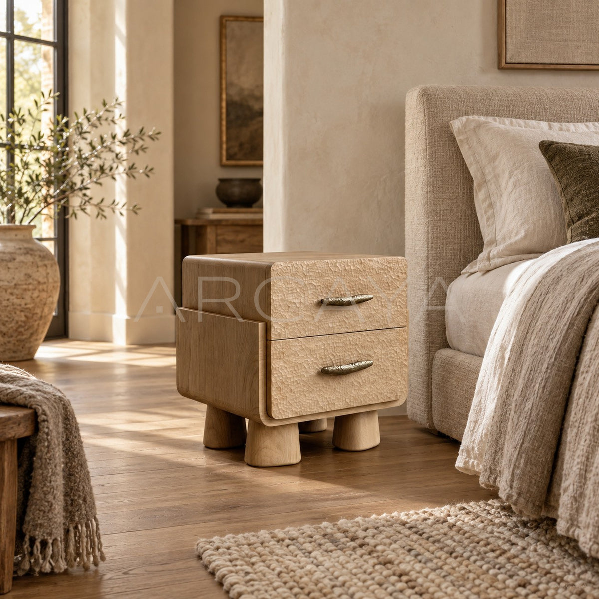 Oak Nightstand Zhuju in detail