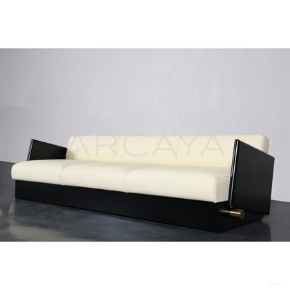 Bauhaus Straight Leather Sofa - scene
