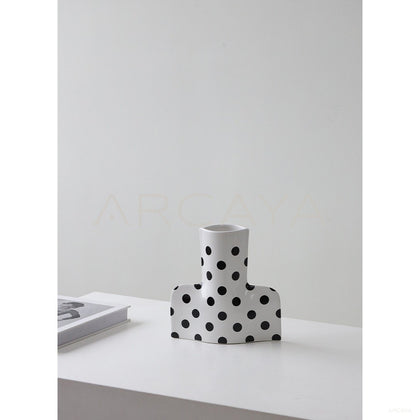 Chinese Polka Dot Ceramic Vase - scene