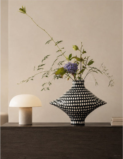 Dadan Hand Painted Geometric Vase Dining - scene