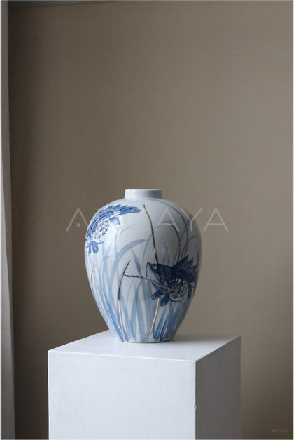 Blue White Porcelain Hydroponic Vase - scene