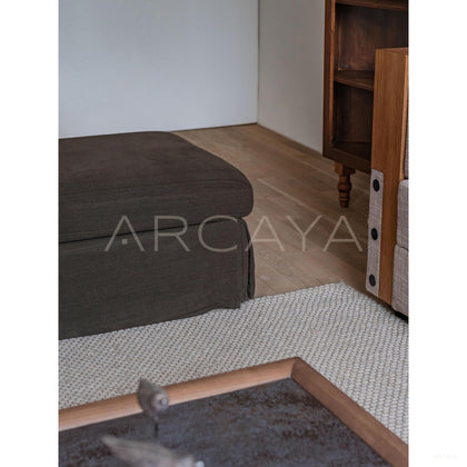 Zhipu Woven Daybed - scene