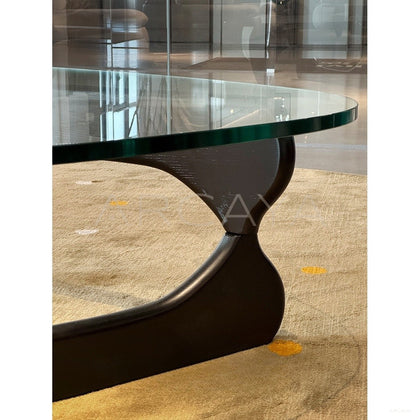 Jeaek Yuji Triangle Coffee Table - scene