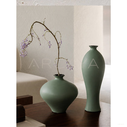 Song Aesthetic Ceramic Vase - scene