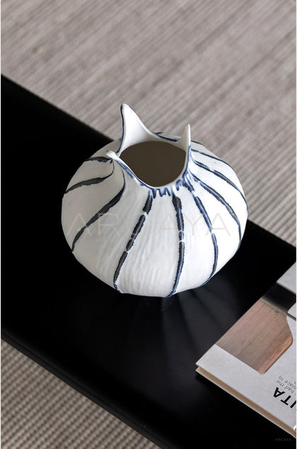 Dadan Hand Painted Blue Line Bud Vase - scene