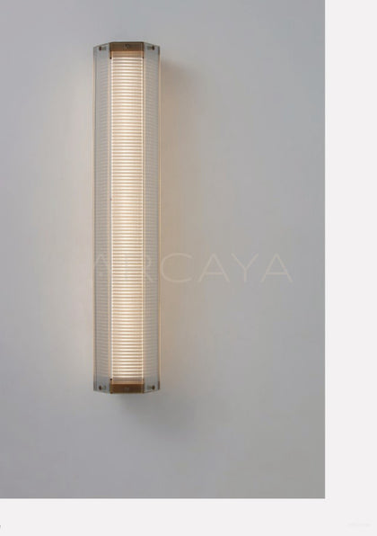 Ribbed Glass Column Wall Light 23069 - detail