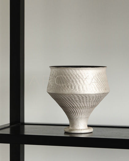 Dadan Silver Glaze Art Vase - scene