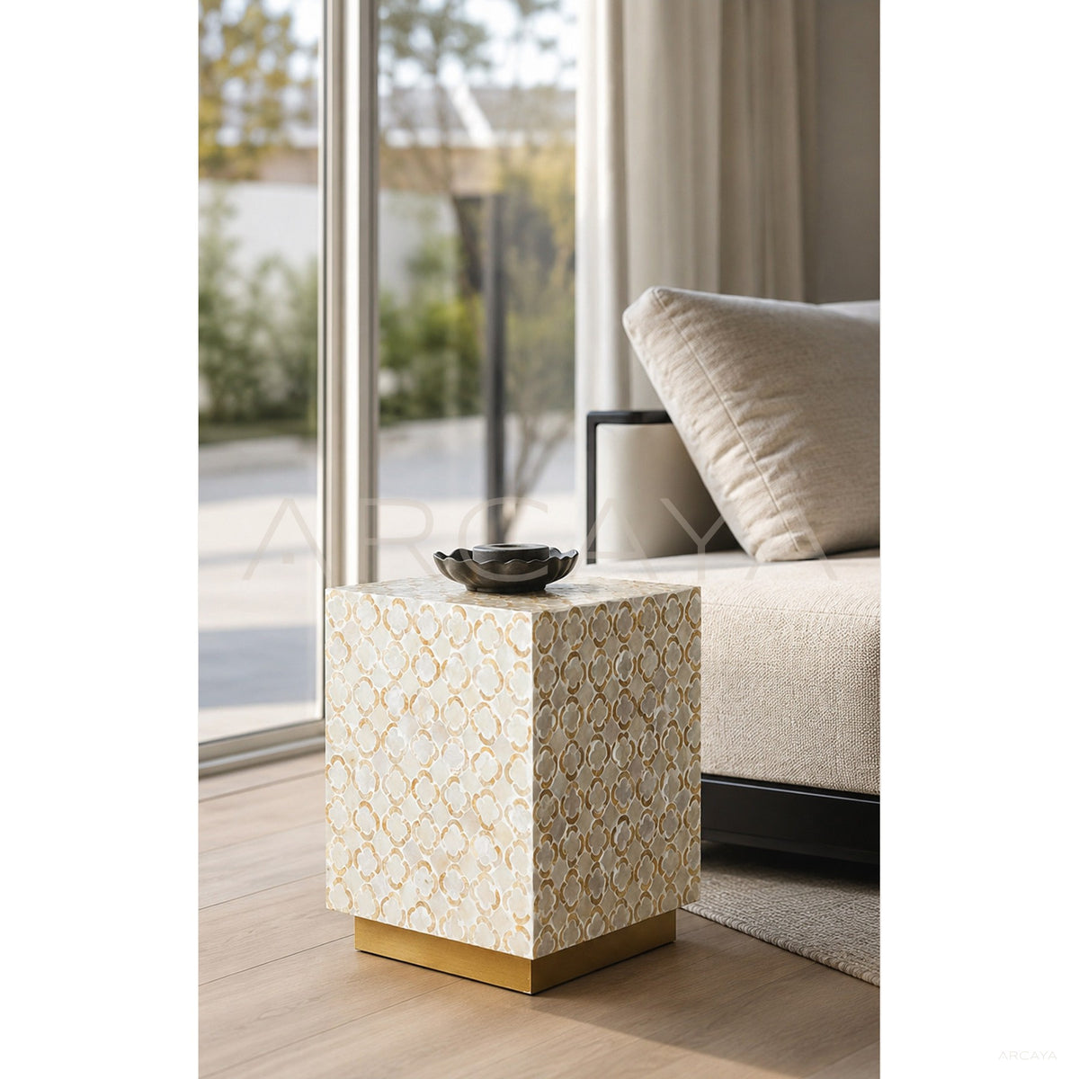 Shell Inlay Side Table Boxi in detail