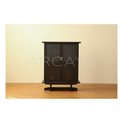 Lan Wine Cigar Cabinet - scene