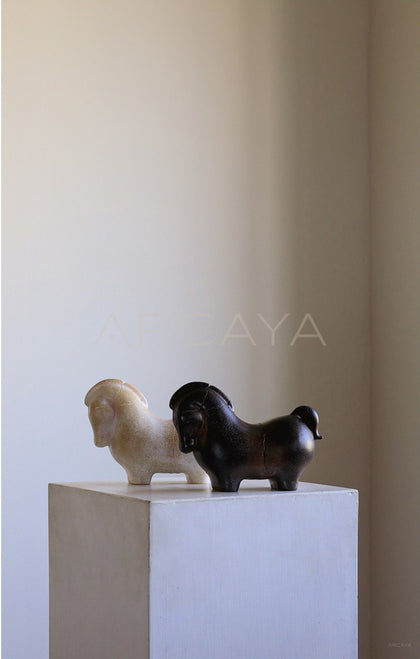 Chinese Art Horse Ornament Desktop - scene