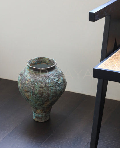 Vintage Wabi Sabi Jingdezhen Distressed Jar - scene