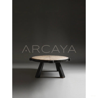Huajing Coffee Table 2 - scene