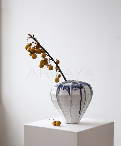 Chinese Jingdezhen Large White Jar Vase - scene