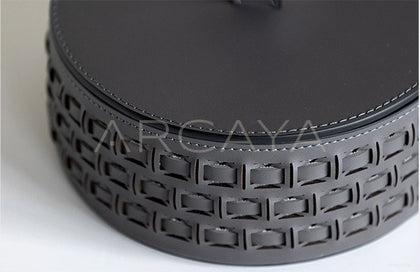 Hollow Leather Lidded Jewelry Box - scene