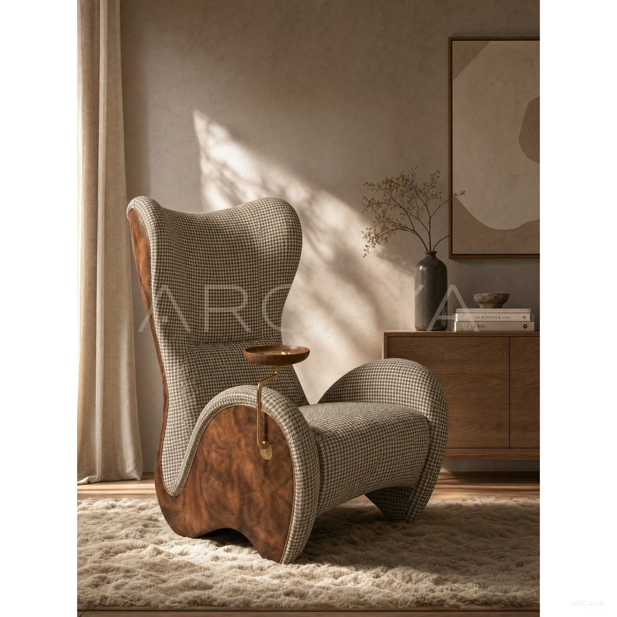 Sculptural Cigar Chair With Tray in detail
