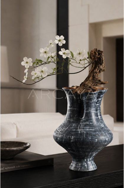 Dadan Three Neck Ceramic Vase - scene