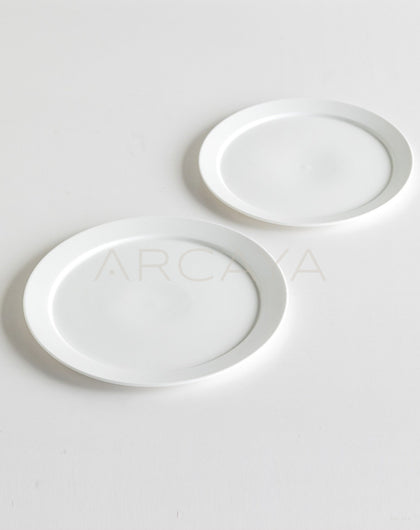 Sunxun Collab Minimalist White Porcelain Plate - scene