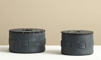 Handmade Leather Tissue Box - scene