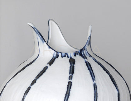 Dadan Hand Painted Blue Line Bud Vase - scene