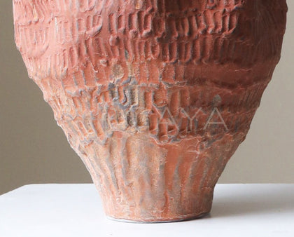 Wabi Sabi Jingdezhen Vintage Jar Vase - scene