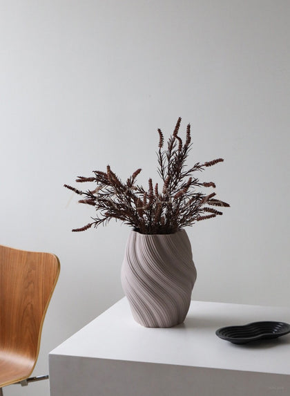 Vintage Ceramic Vase Hydroponic - scene