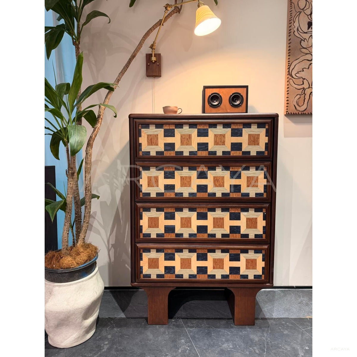 Chest Of Drawers in detail