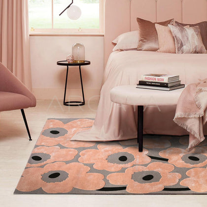 Classic Poppy Flower Rug - scene