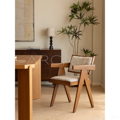 Chandigarh Chair History - scene
