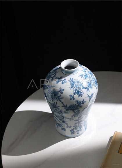 Blue White Porcelain Entryway Jar Vase - scene