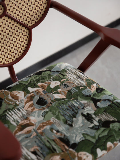 Clover Tea Table Master Chair - detail