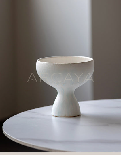 Dadan Light Blue Flow Pattern Vase - scene