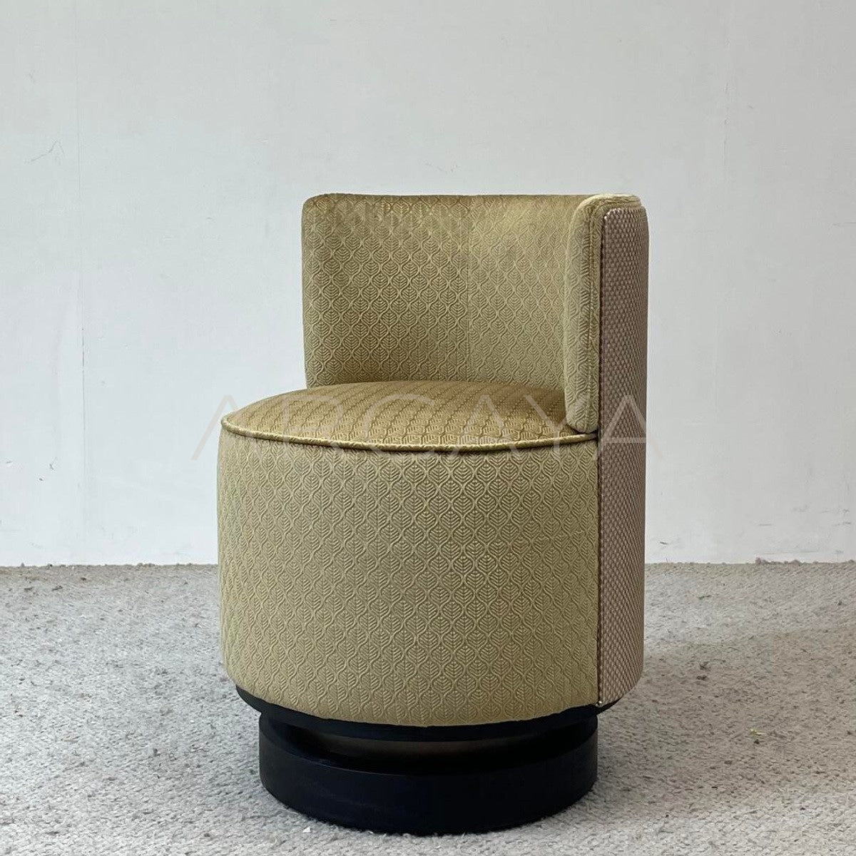 Vanity Chair - main