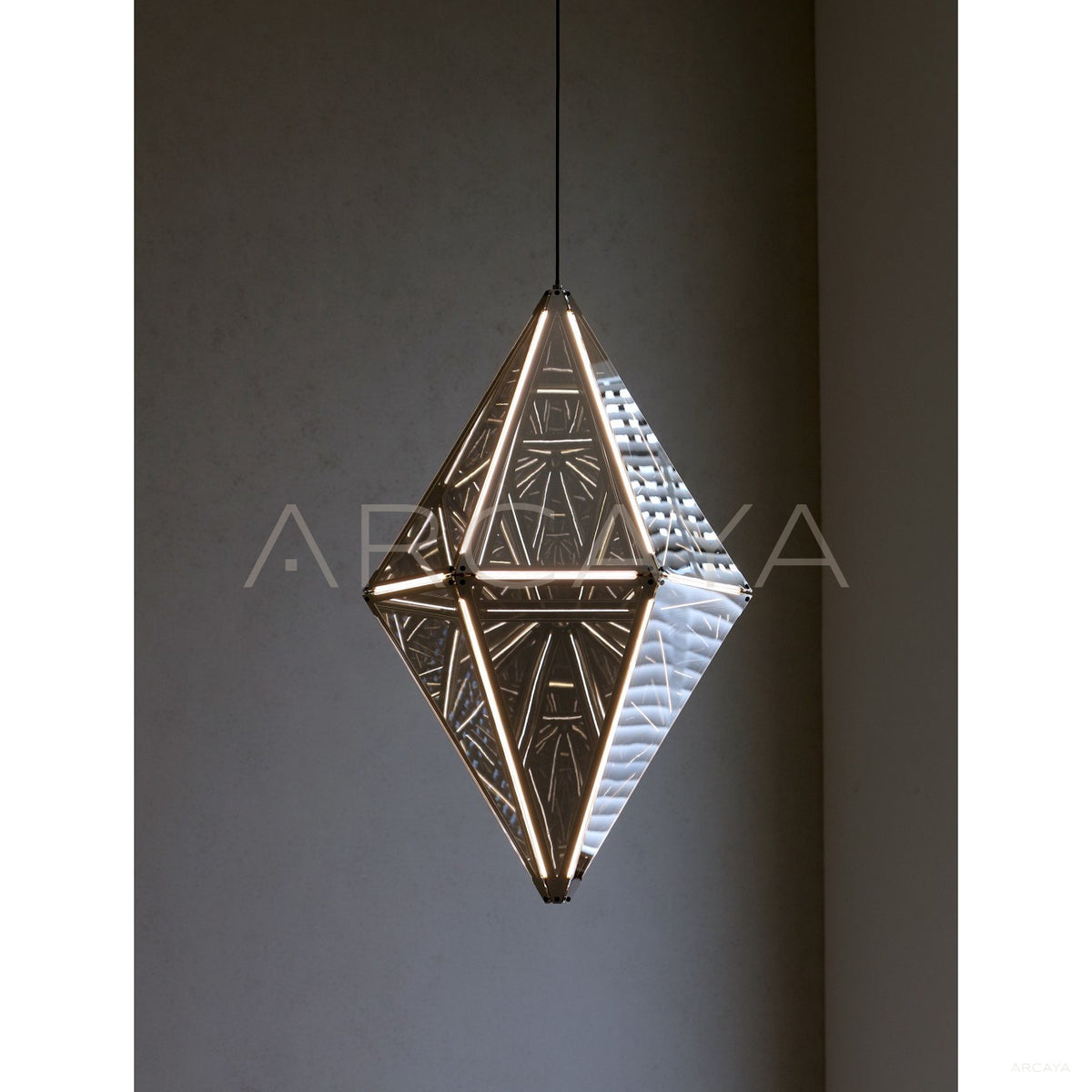 Prism Flat Diamond Pendant Light 95372 in detail