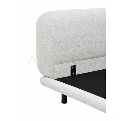 Avelia Bed - scene