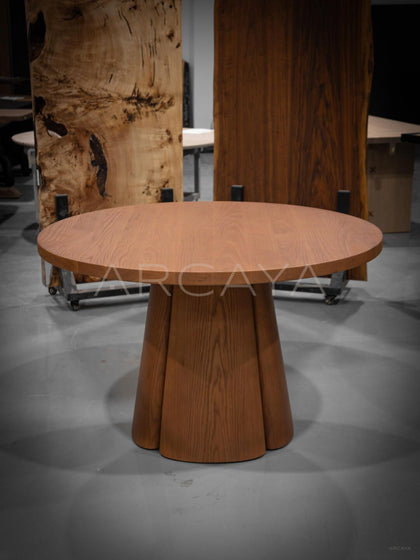 Soft Line Round Table - scene