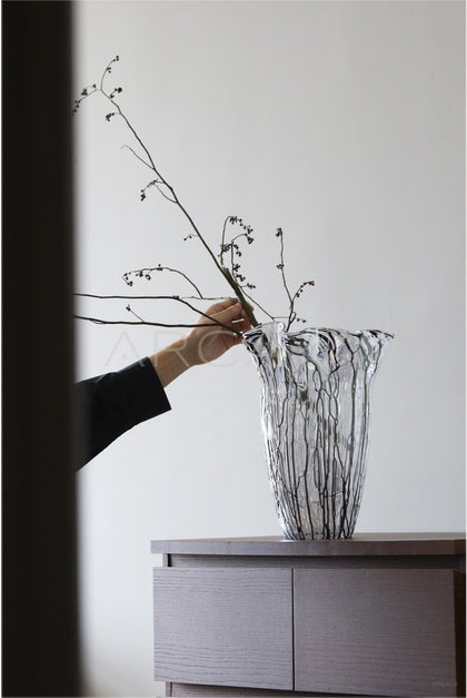 Glass Vase Showroom - scene