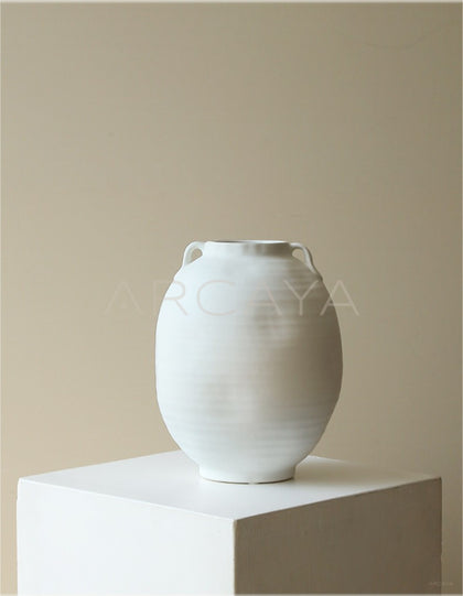 White Vintage Jar Hydroponic Vase - scene