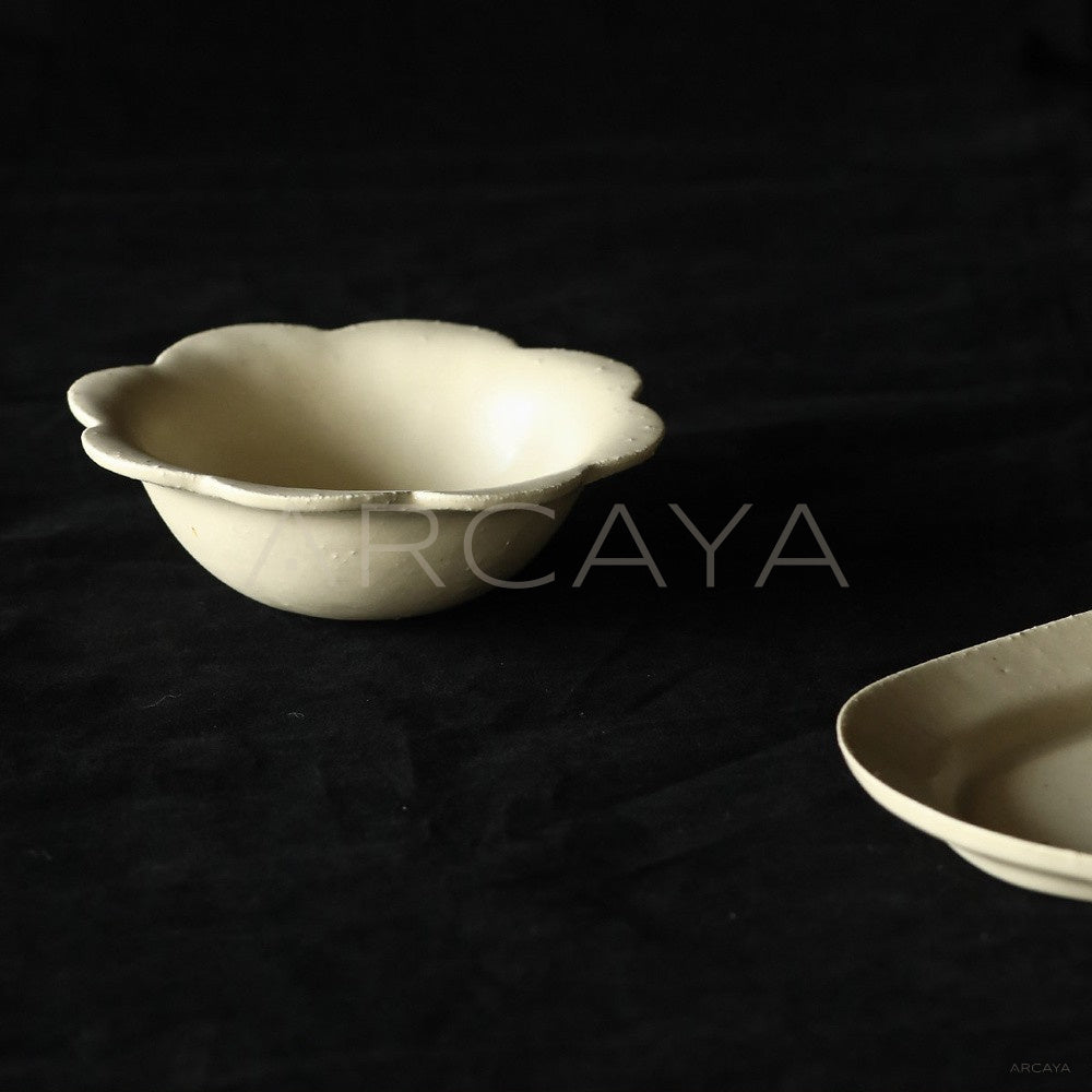 Amu Collab Wabi Sabi Plain Ceramic Bowl - main