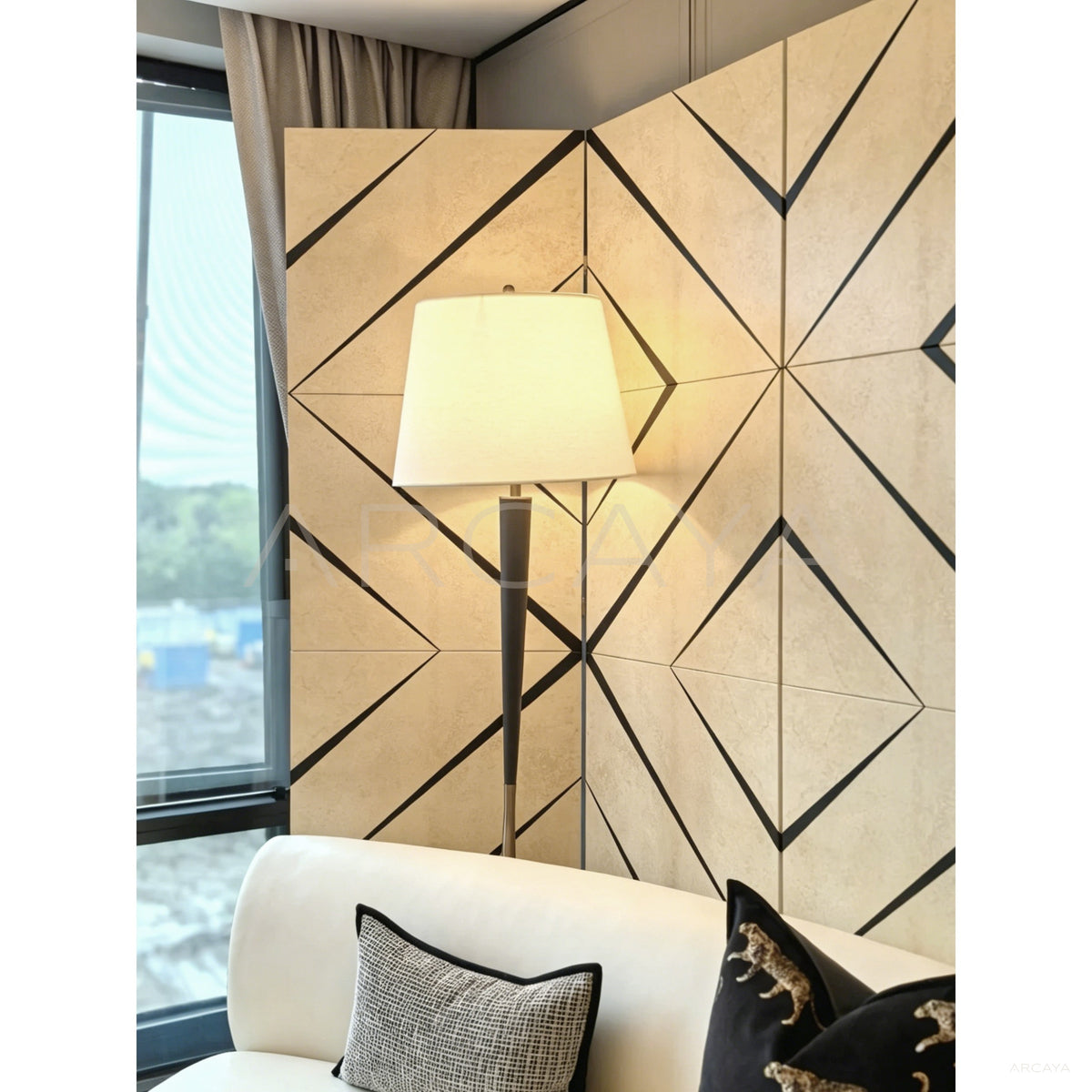 Art Deco Lacquer Geometric Folding Screen in detail