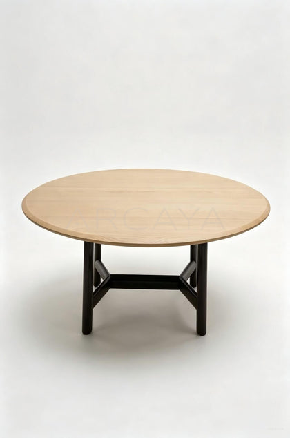 Alex Round Table - scene