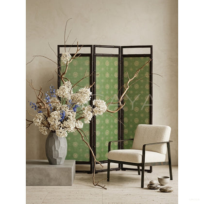 Corner Accent Folding Screen - scene